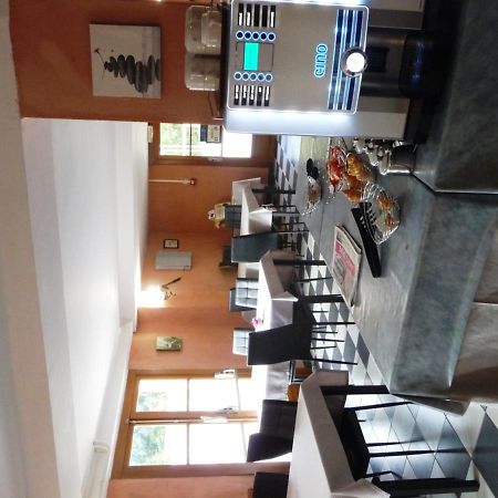Hotel Restaurant Le Colombier Remoulins Luaran gambar