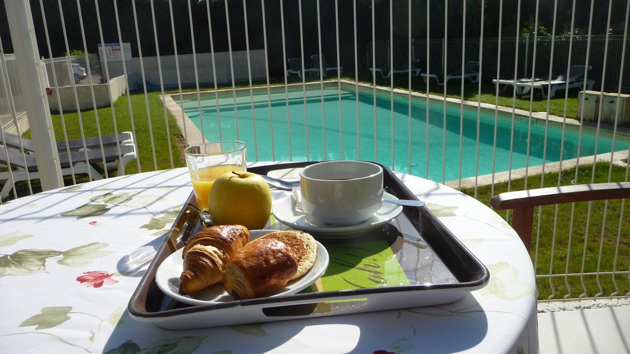 Hotel Restaurant Le Colombier Remoulins Luaran gambar